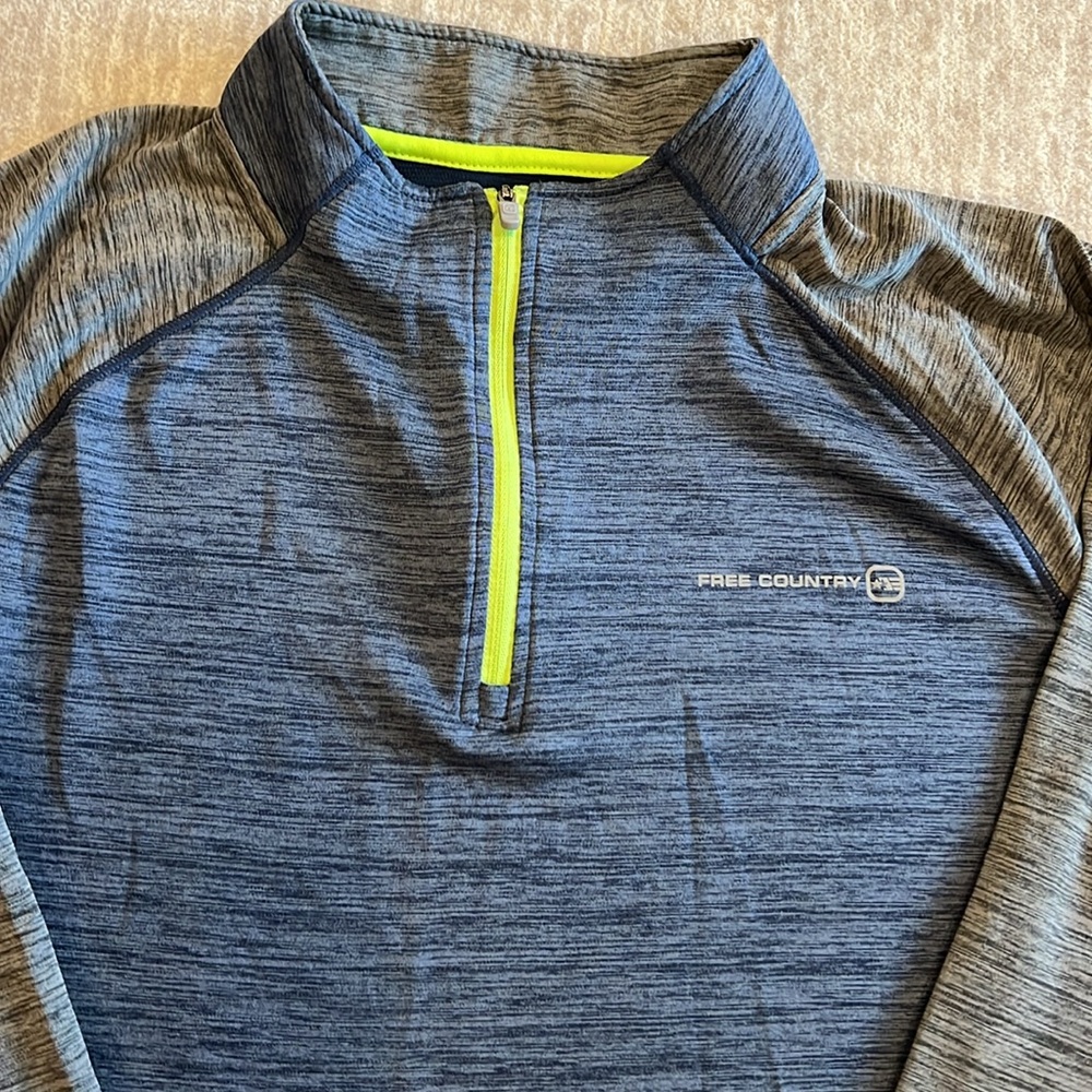 FREE COUNTRY 3/4 Zip Blue and Gray Top- Size XL